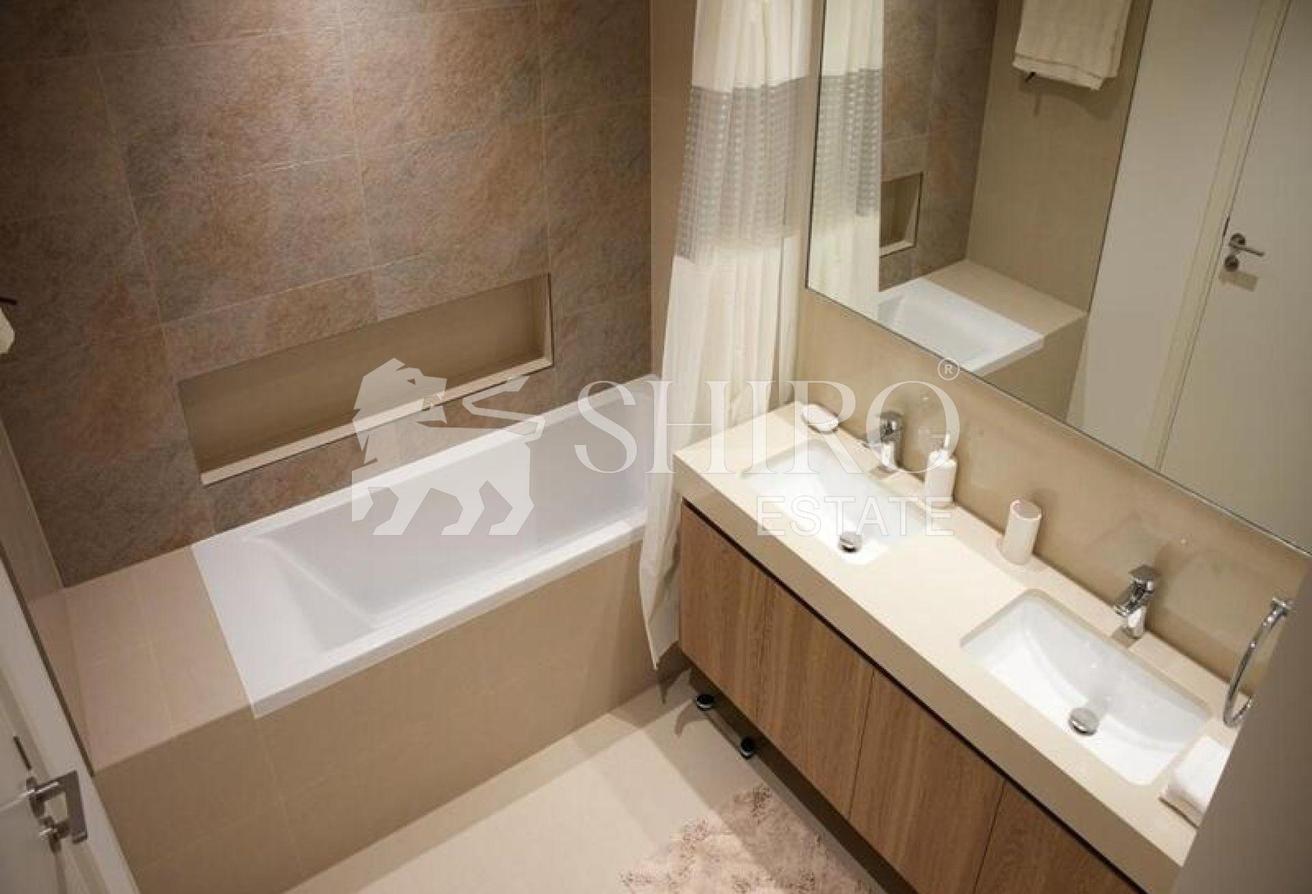 Full Burj Khalifa View | Prime Downtown | Vacant photo 13