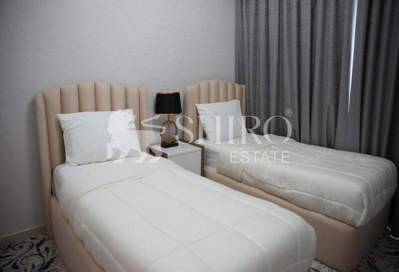 Full Burj Khalifa View | Prime Downtown | Vacant photo 4