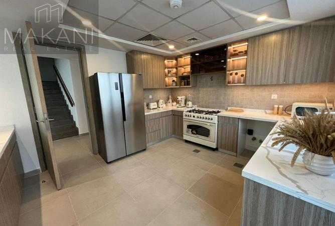 128856453 - Property Image 3