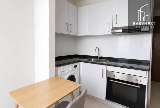 FULLY FURNISHED|STUDIO FOR RENT|MONTRELL AL FURJAN photo 3