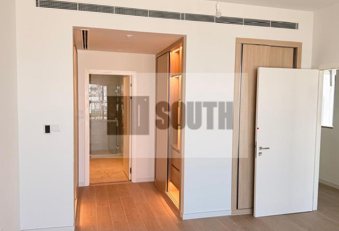 Internal Single Row | Large Plot |Ready to Move In photo 10
