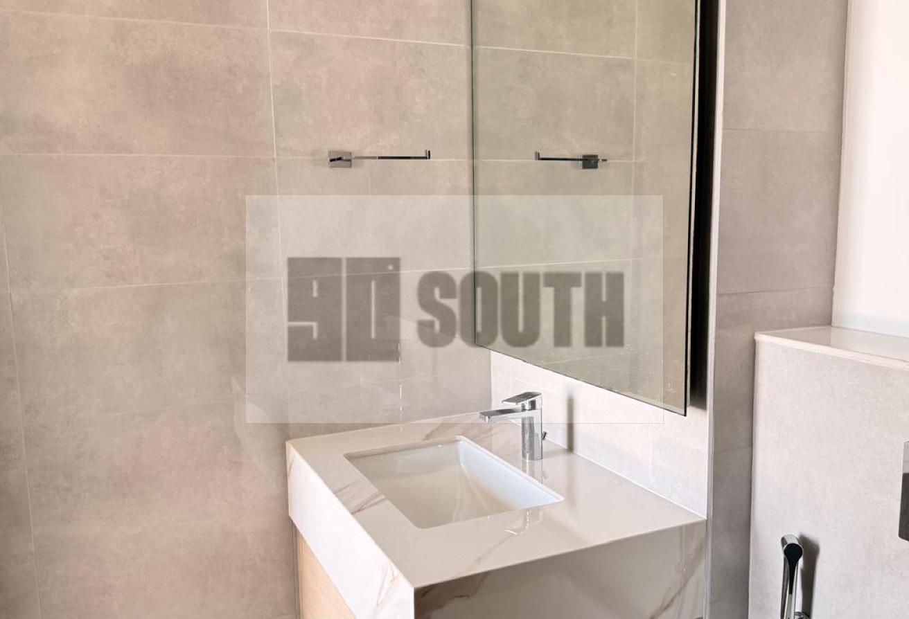 Internal Single Row | Large Plot |Ready to Move In photo 16