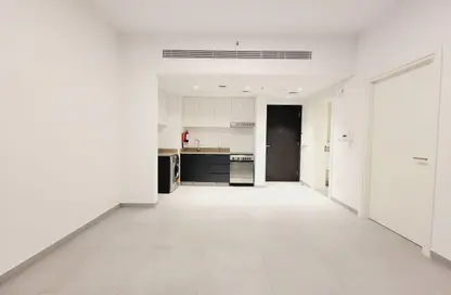 شقة - غرفة نوم - 1 حمام للايجار في ذا سولو - الجادة - الشارقة