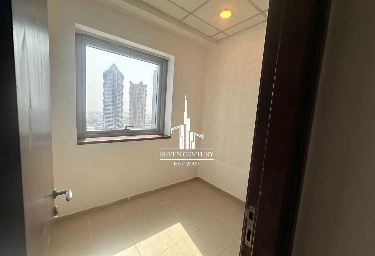 Top Quality | 3BHK | Vacant Now photo 9