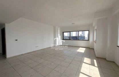 Apartment - 3 Bedrooms - 5 Bathrooms for rent in Executive Tower F - Executive Towers - Business Bay - Dubai