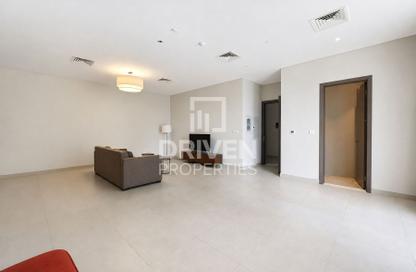 Apartment - 2 - 3 for rent in SOL Avenue - Business Bay - Dubai