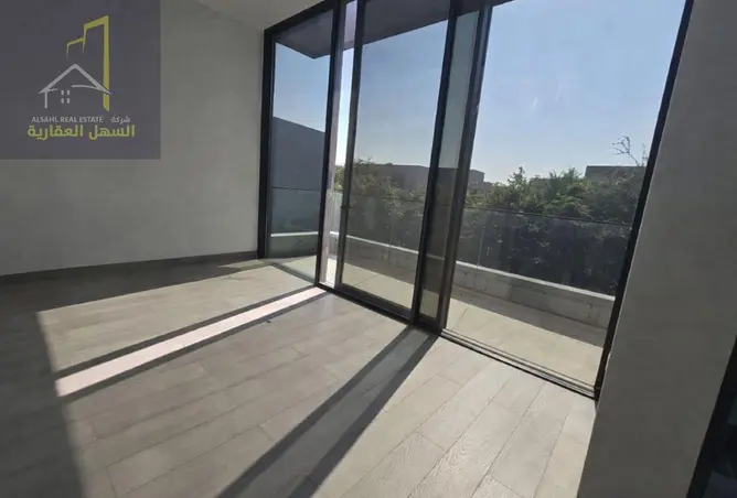 165025854 - Property Image 3