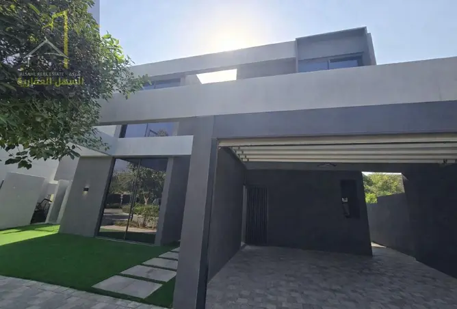 165025854 - Property Image 2
