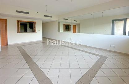 Apartment - 1 Bedroom - 2 Bathrooms for rent in Golf Tower 3 - Golf Towers - The Views - Dubai