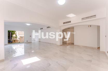 Villa - 4 Bedrooms - 4 Bathrooms for rent in Meadows 1 - Meadows - Dubai
