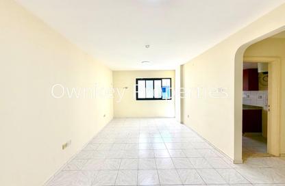 Apartment - 1 Bedroom - 1 Bathroom for rent in Mankhool Building - Al Mankhool - Bur Dubai - Dubai