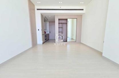 Apartment - Studio - 1 Bathroom for rent in Binghatti Apex - District 10 - Jumeirah Village Circle - Dubai