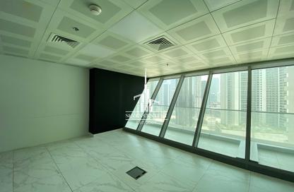 Office Space - Studio - 1 Bathroom for rent in Iris Bay - Business Bay - Dubai