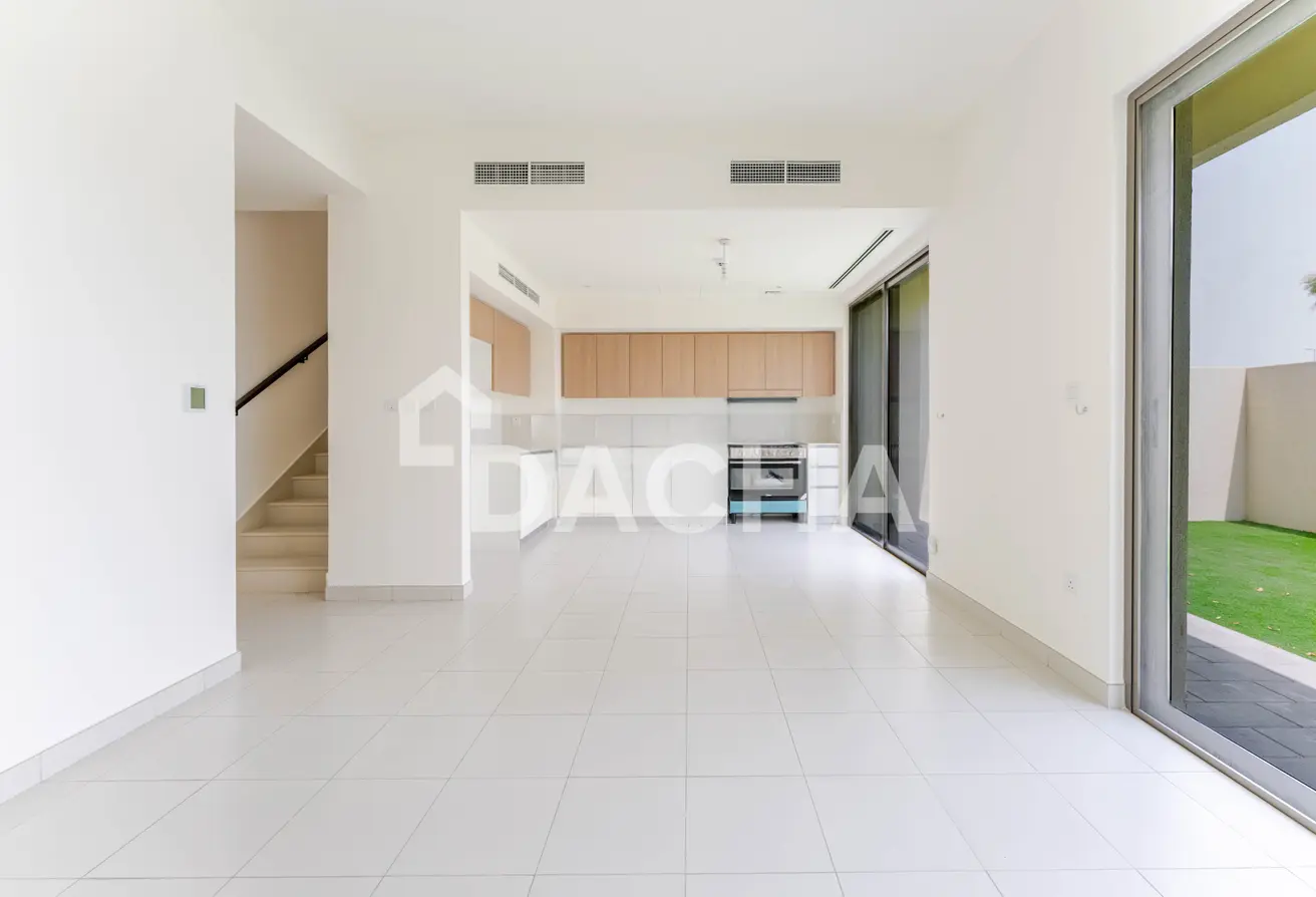 135602892 - Property Main Image