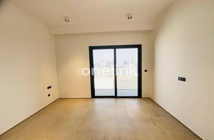 Apartment - 2 - 3 for rent in SH Living 1 - District 14 - Jumeirah Village Circle - Dubai