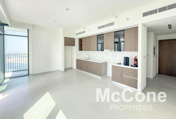 74233458 - Property Image 3