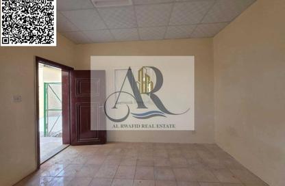 Labor Camp - Studio - 7+ Bathrooms for rent in Ali Mousa Building - Al Sajaa Industrial - Al Sajaa - Sharjah Labor Camp - Studio - 7+ Bathrooms for rent in Ali Mousa Building - Al Sajaa Industrial - Al Sajaa - Sharjah