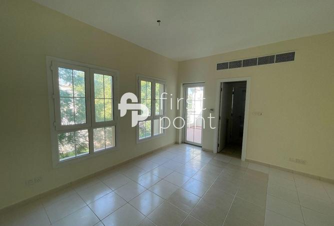 57792349 - Property Image 3