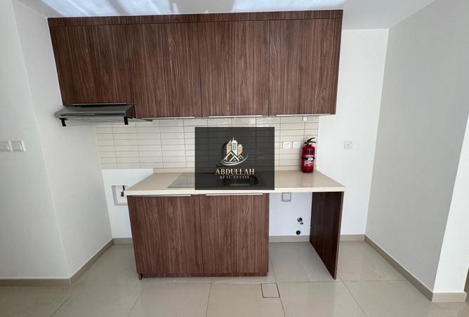 72305007 - Property Image 3