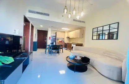 Apartment - 1 Bedroom - 2 Bathrooms for rent in Roxana Residence B - Roxana Residences - District 12 - Jumeirah Village Circle - Dubai