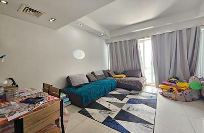 Apartment - 1 Bedroom - 2 Bathrooms for sale in Topaz Residence 1 - Topaz Residence - Dubai Silicon Oasis - Dubai