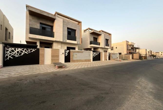 53572897 - صورة العقار 2