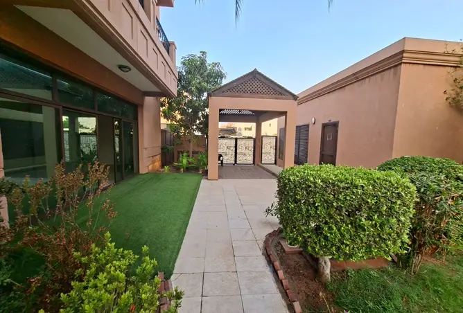 160095200 - Property Image 2