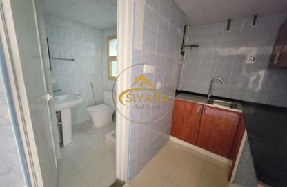 Apartment - Studio - 1 for rent in Al Mujarrah - Al Sharq - Sharjah Apartment - Studio - 1 for rent in Al Mujarrah - Al Sharq - Sharjah