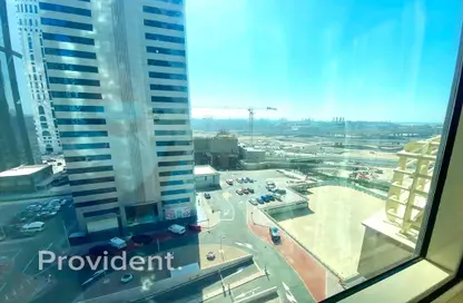 Apartment - 1 Bathroom for rent in Icon Tower 1 - JLT Cluster M - Jumeirah Lake Towers - Dubai