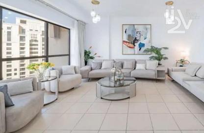 Apartment - 2 Bedrooms - 3 Bathrooms for sale in Rimal 1 - Rimal - Jumeirah Beach Residence - Dubai