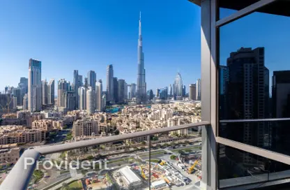 شقة - 2 غرف نوم - 3 حمامات للايجار في برج خليفة - وسط مدينة دبي - دبي