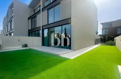 Townhouse - 3 Bedrooms - 4 Bathrooms for rent in Nad Al Sheba Gardens 2 - Nad Al Sheba Gardens - Nad Al Sheba - Dubai