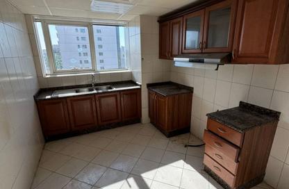 Apartment - 2 - 1 for rent in Al Taawoon Tower 1 - Al Taawoon Towers - Al Khan - Sharjah Apartment - 2 - 1 for rent in Al Taawoon Tower 1 - Al Taawoon Towers - Al Khan - Sharjah