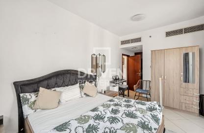 Apartment - 2 Bedrooms - 3 Bathrooms for sale in Icon Tower 2 - JLT Cluster L - Jumeirah Lake Towers - Dubai