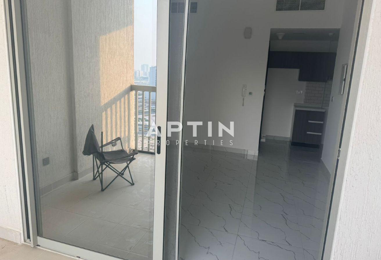 STYLISH & SPACIOUS STUDIO Apartment In DUBAILAND photo 6