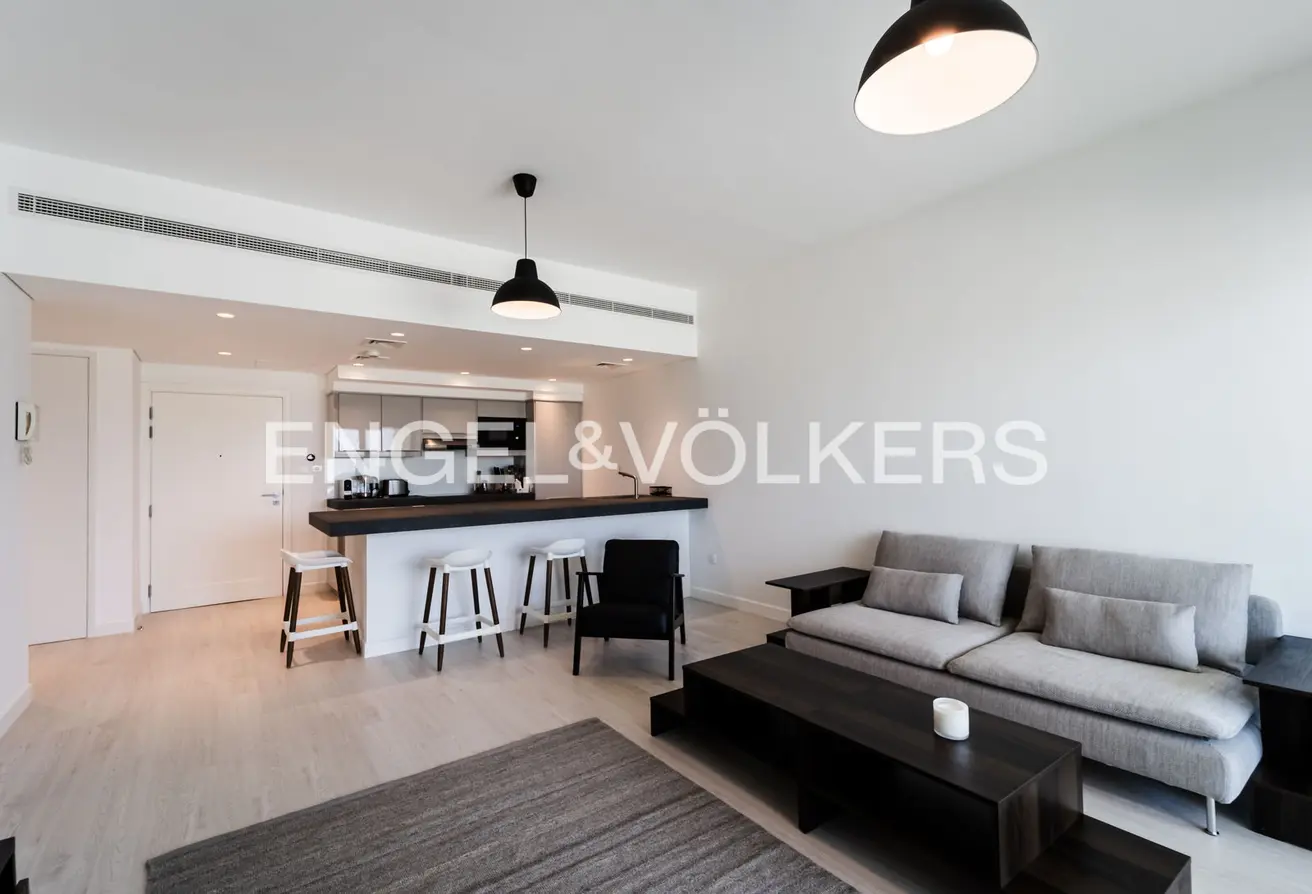 106838517 - Property Main Image