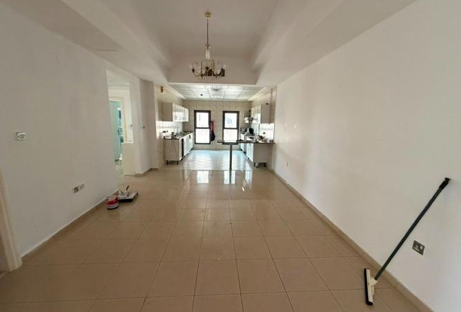 120216500 - Property Main Image