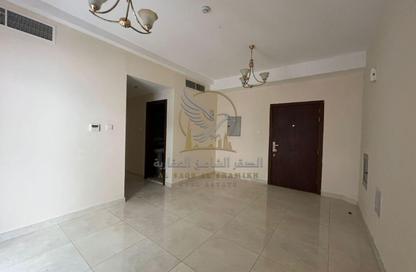 Apartment - 1 - 2 for rent in Al Majaz 3 - Al Majaz - Sharjah Apartment - 1 - 2 for rent in Al Majaz 3 - Al Majaz - Sharjah