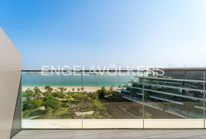 Luxurious Penthouse with Private Lift and Lobby — photo 3