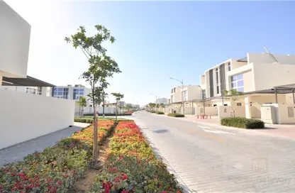 Townhouse - 5 Bedrooms - 6 Bathrooms for sale in Trixis - Damac Hills 2 - Dubai
