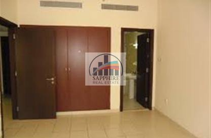Apartment - 1 Bedroom - 2 Bathrooms for rent in Building IC1-EMR-12 - Emirates Cluster - International City - Dubai
