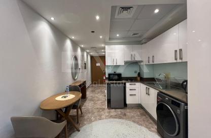 Apartment - Studio - 1 Bathroom for rent in Orra Harbour Residences and Hotel Apartments - Dubai Marina - Dubai Apartment - Studio - 1 Bathroom for rent in Orra Harbour Residences and Hotel Apartments - Dubai Marina - Dubai