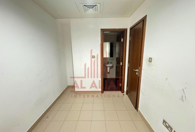 132510244 - Property Image 3