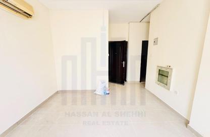 Apartment - 1 - 1 for rent in GGICO Building Moweilah - Muwaileh Commercial - Sharjah