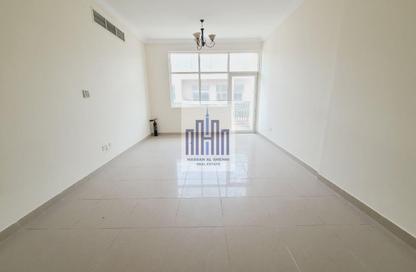 Apartment - 2 Bedrooms - 2 Bathrooms for rent in Muwailih Building - Muwaileh - Sharjah