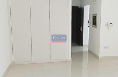 Apartment - Studio - 1 Bathroom for rent in Dilan Tower - Culture Village - Dubai