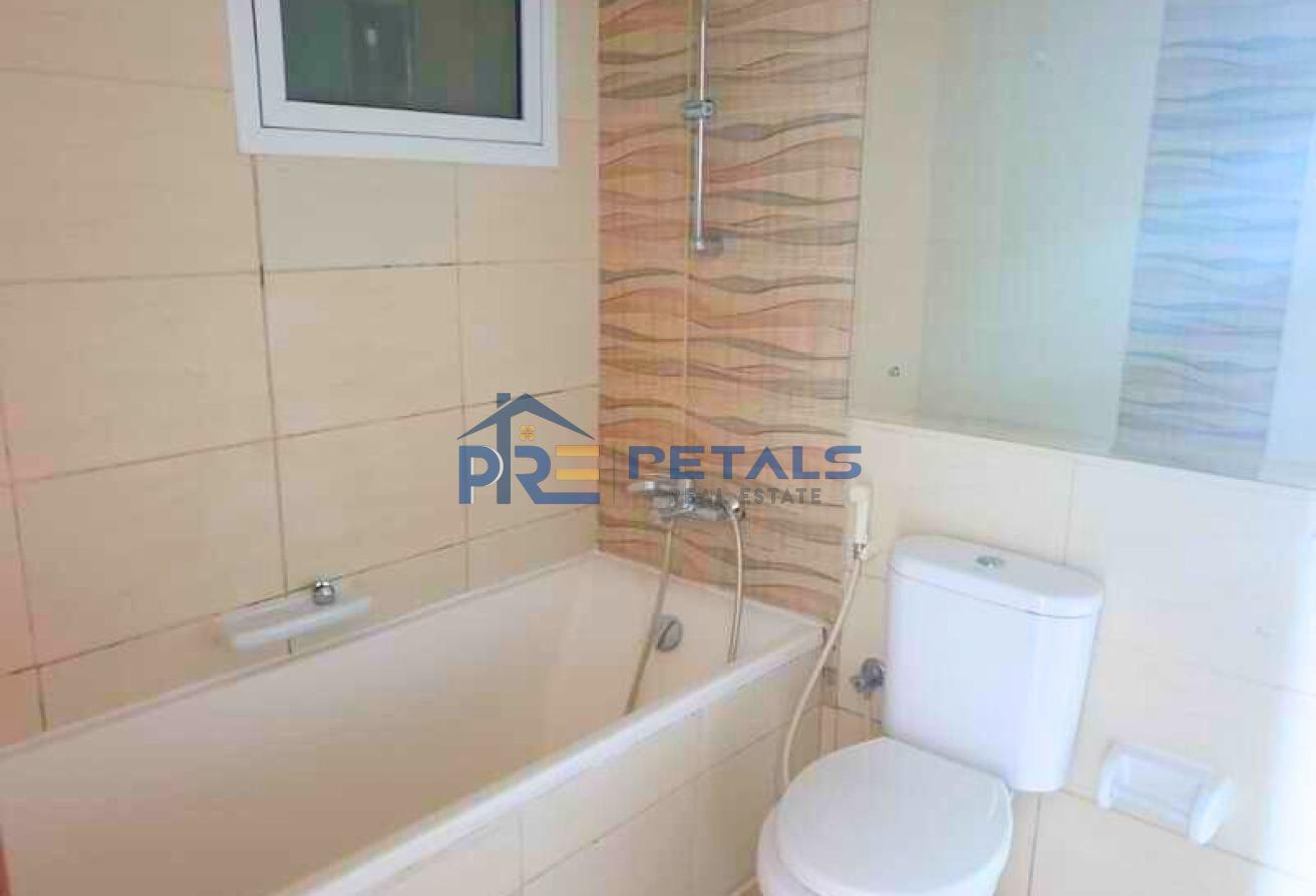 Best Price Unfurnished 1BR Big Balcony Spacious photo 7
