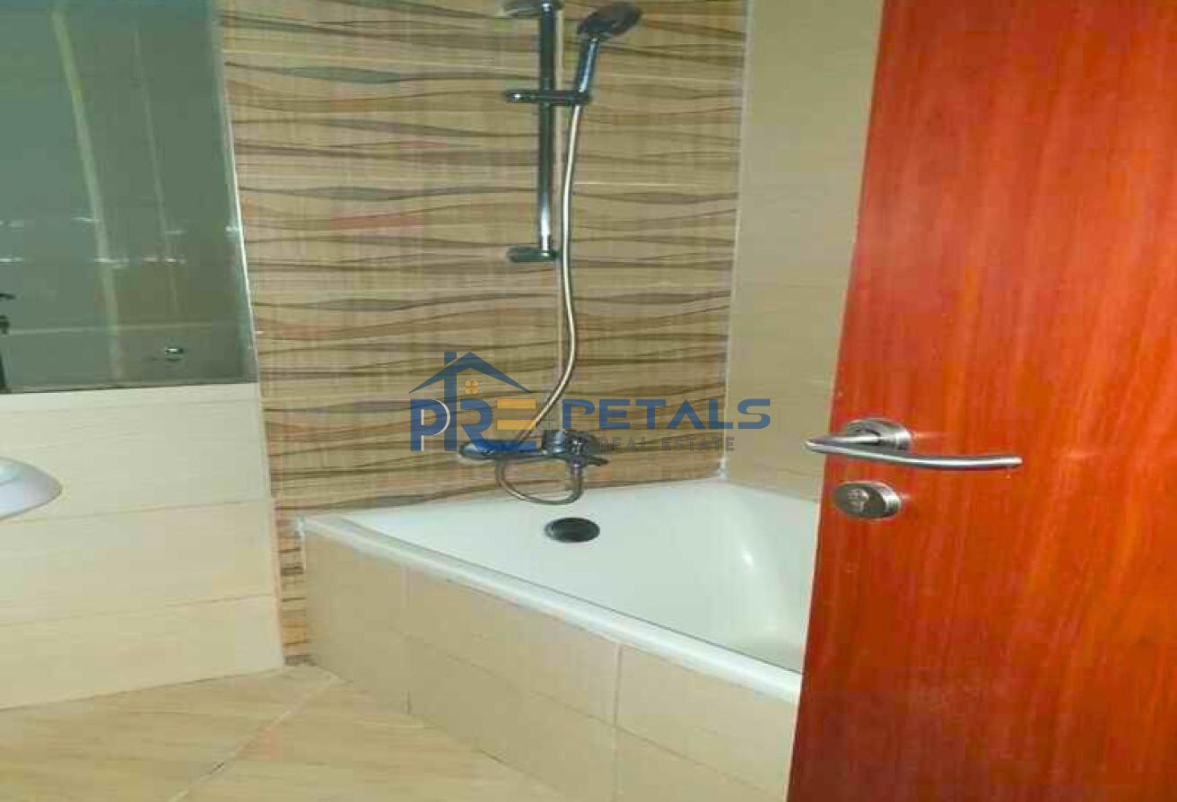 Best Price Unfurnished 1BR Big Balcony Spacious photo 8