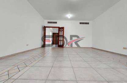 Apartment - 3 Bedrooms - 4 Bathrooms for rent in Al Marjan Tower - Al Falah Street - City Downtown - Abu Dhabi Apartment - 3 Bedrooms - 4 Bathrooms for rent in Al Marjan Tower - Al Falah Street - City Downtown - Abu Dhabi