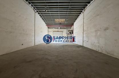 Warehouse - Studio - 4 Bathrooms for rent in Al Sajaa Industrial - Al Sajaa - Sharjah